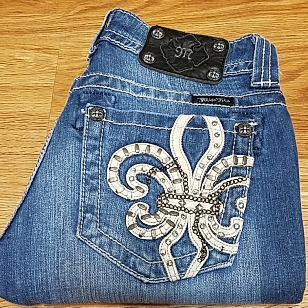 MISS ME VINTAGE CAPRI JEAN SHORTS WOMEN'S 27x22 BLUE FADED JUNIOR'S GIRLS DENIM